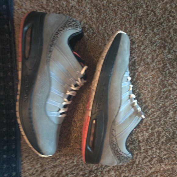 Gray Jordan CMFT Viz Air 11 "Stealth Pack - Infrared" 467792-005 - Picture 2 of 5